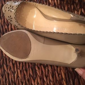 Enzo Angolini, 3” beige leather  heels